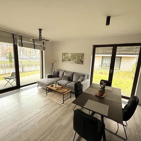 Oliwa Przy Parku Small Private Garden And Free Parking Apartment Gdansk