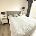 Oliwa Przy Parku Small Private Garden And Free Parking *
