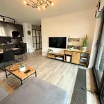 Oliwa Przy Parku Small Private Garden And Free Parking Apartamento