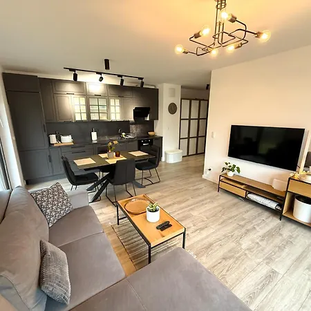 Апартаменты Oliwa Przy Parku Small Private Garden And Free Parking Гданьск